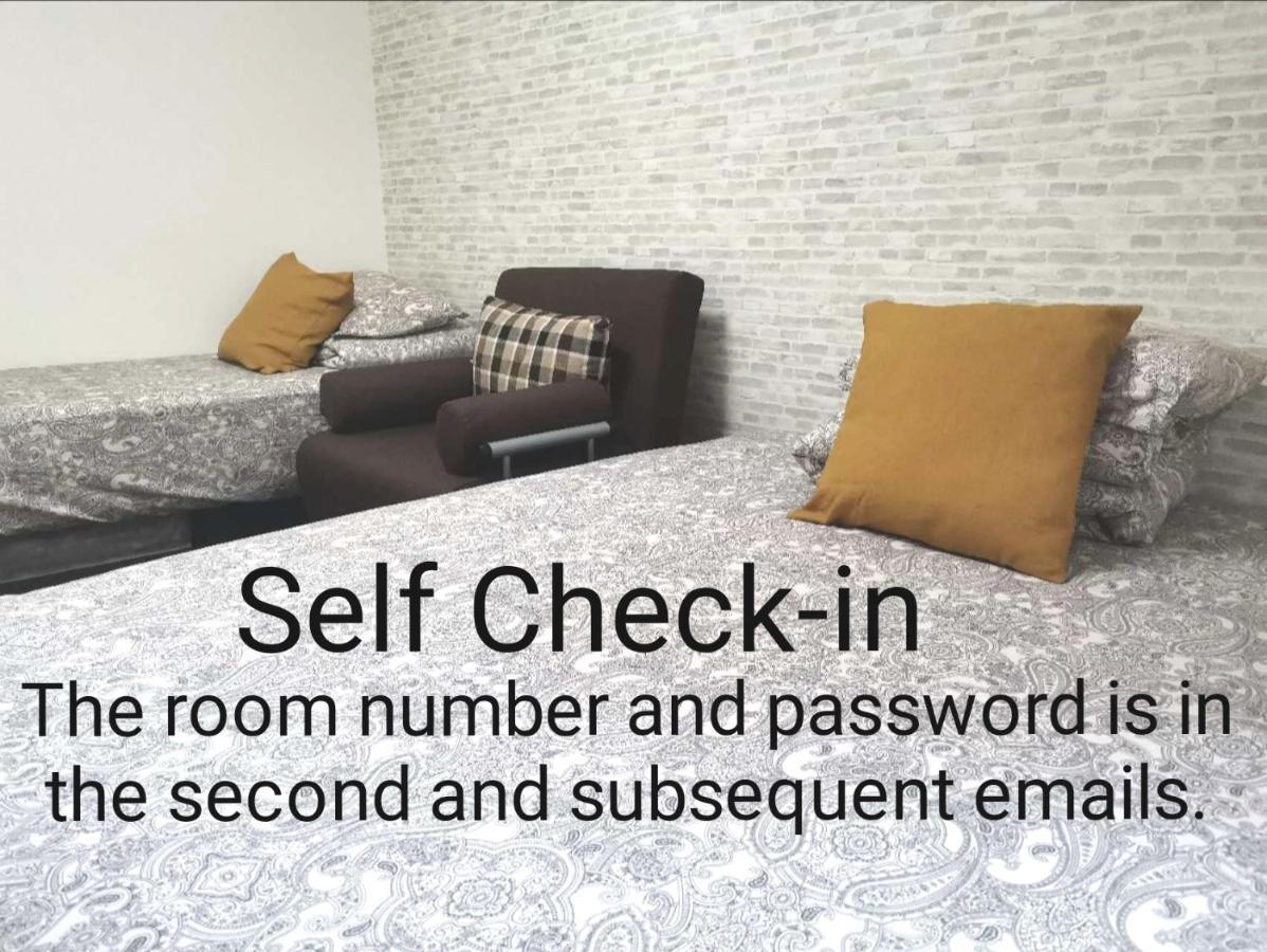 Lx -- Self Check-In -- Room Number & Password Is In The Following Email Tōkyō Extérieur photo